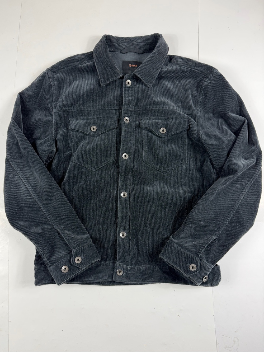 Quince Men's Corduroy Shirt Jacket in Charcoal Large